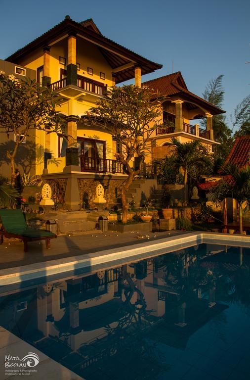 Beten Waru Bungalow And Restaurant アメッド エクステリア 写真