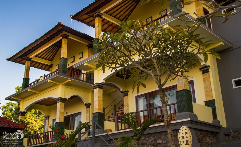 Beten Waru Bungalow And Restaurant アメッド エクステリア 写真