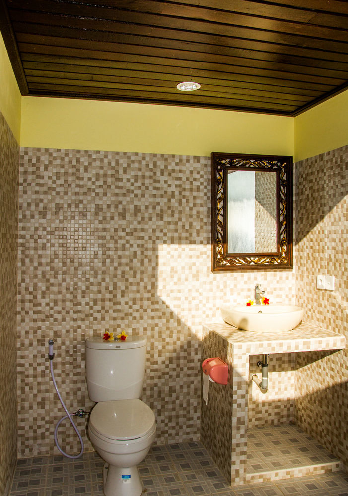 Beten Waru Bungalow And Restaurant アメッド エクステリア 写真