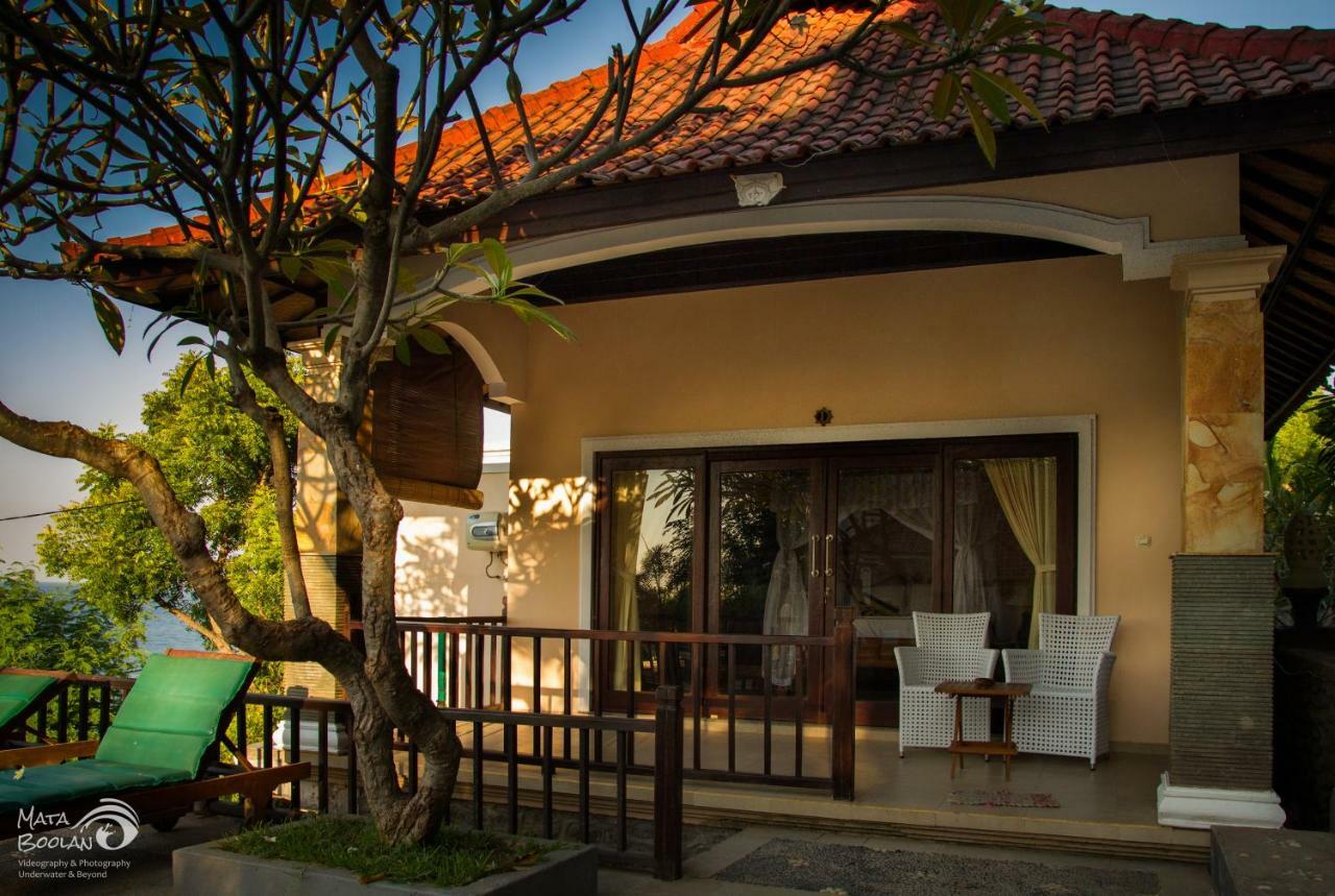 Beten Waru Bungalow And Restaurant アメッド エクステリア 写真